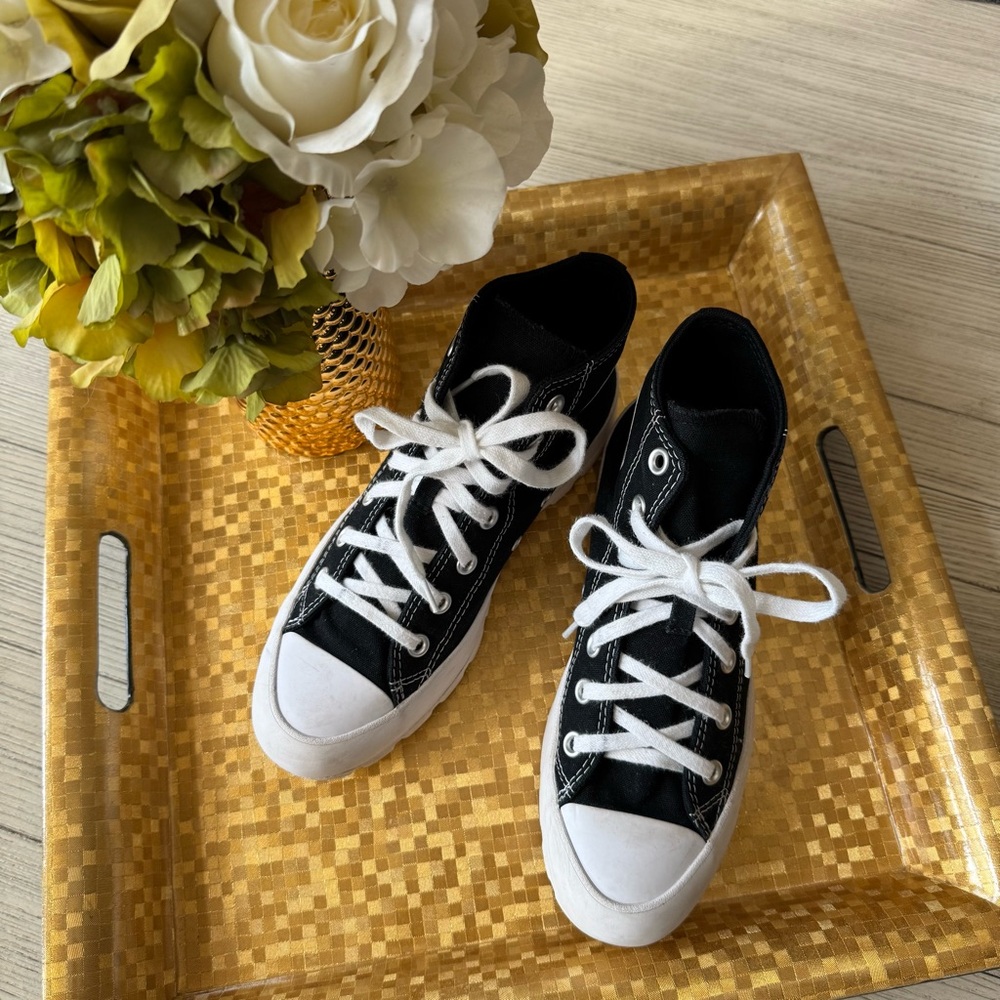 Converse Chuck Taylor All Star Lugged Platform Black & White High-Top Sneaker